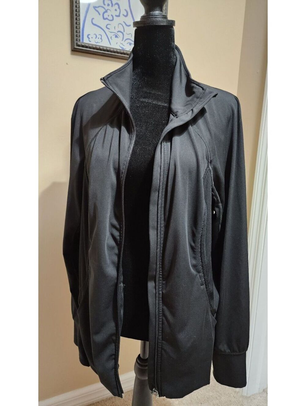 Tangerine Women's Black Full-Zip Athletic Jacket Size L/G